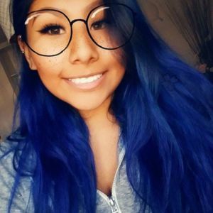 Meet your Posher, Astrid